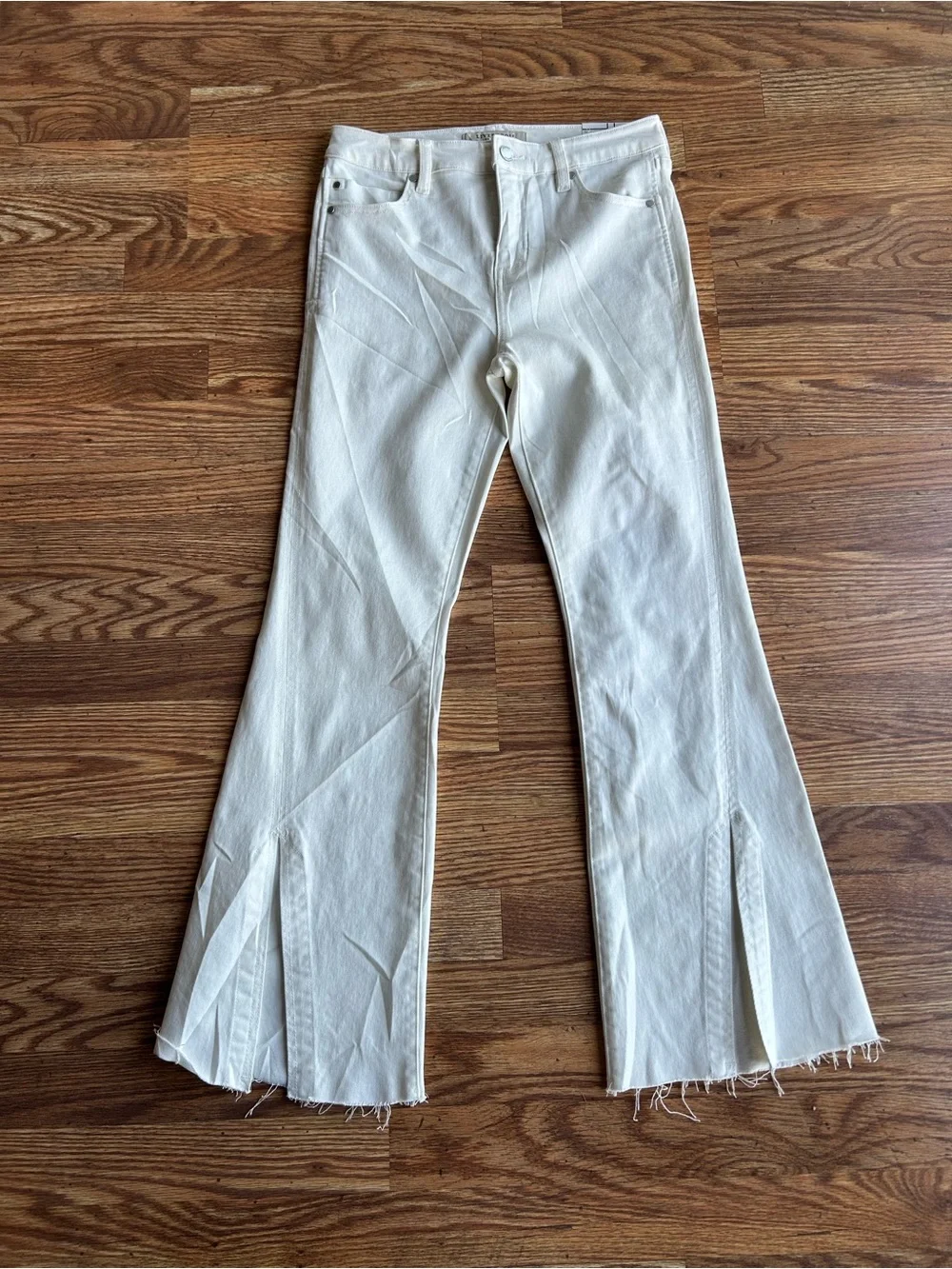 Women’s Liverpool Hannah White High Rise Flare Jeans With Twisted Size 2